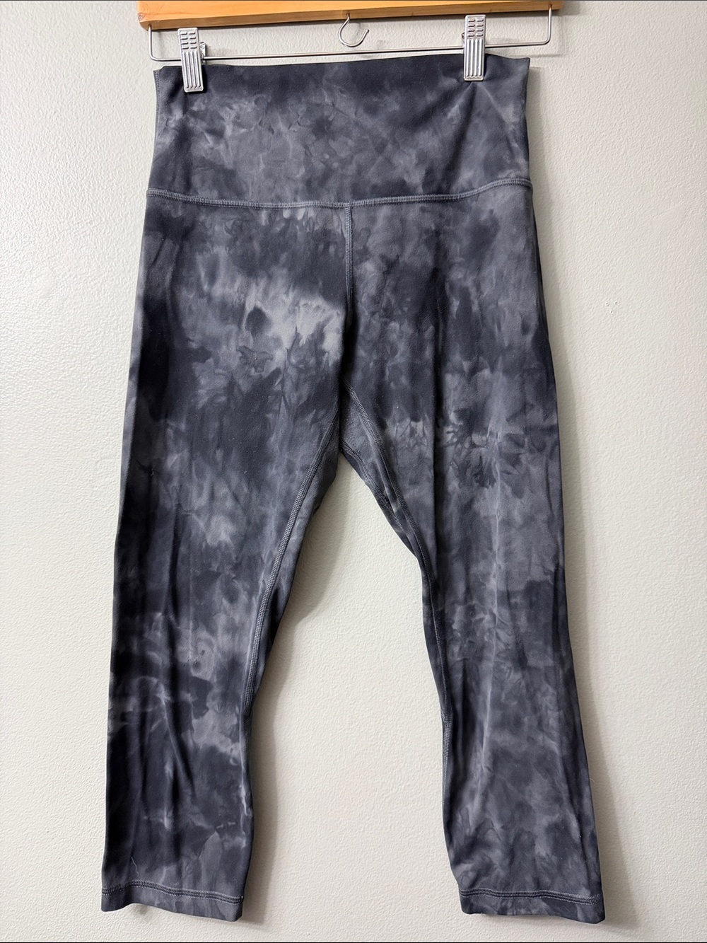 Lululemon Align Crop 21" *Diamond DyeDiamond Dye Asphalt Leggings Size 8